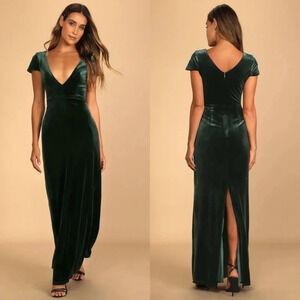 Lulu's Deep Green Velvet Maxi Dress